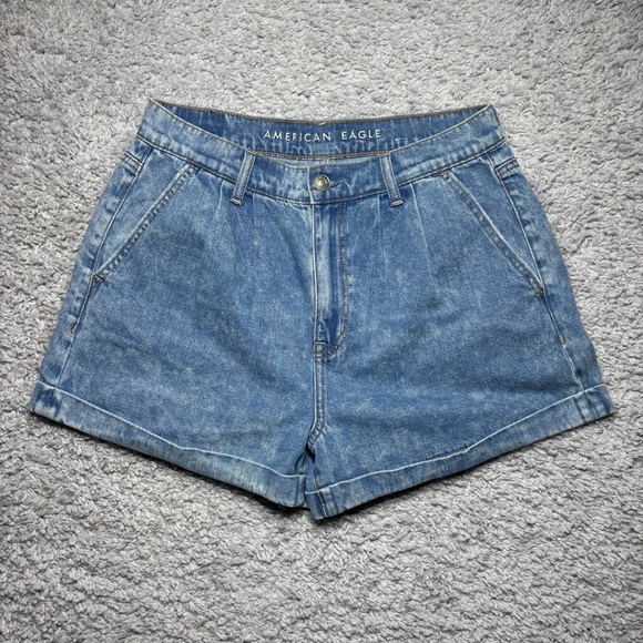 American Eagle Shorts Womens 6 Mom Short Stretch High Rise Pleated Belt Loops - Picture 1 of 6
